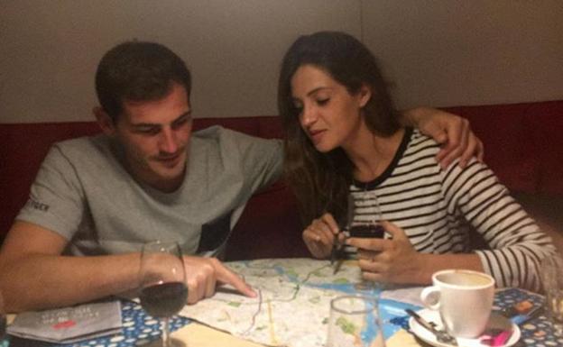 Sara Carbonero e Iker Casillas, 'pillados' a la salida del notario