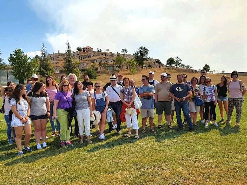 La UBU y Moradillo de Roa se unen para difundir la cultura del vino