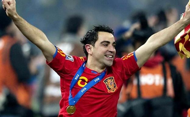 Xavi critica a Lopetegui: «No era el momento oportuno, Rubiales ha actuado bien»