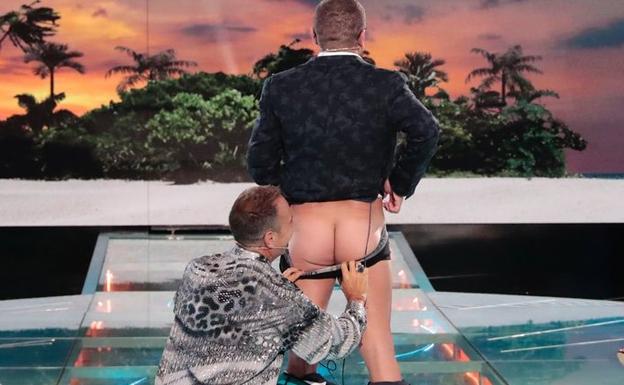 Maestro Joao lee el culo a Jorge Javier Vázquez