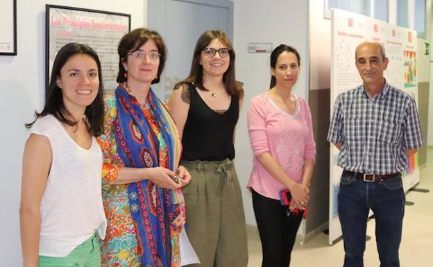 El 69,8% de los refugiados atendidos por la Cruz Roja en el último año son mujeres