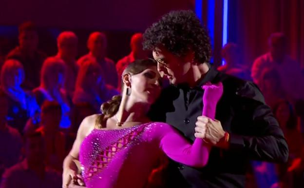 El 'hombre de negro', expulsado de 'Bailando con las estrellas'