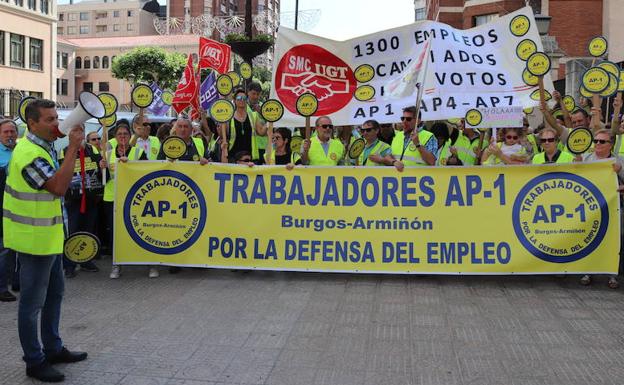 Los trabajadores de la concesionaria de la AP-1 claman contra la liberalización de la vía