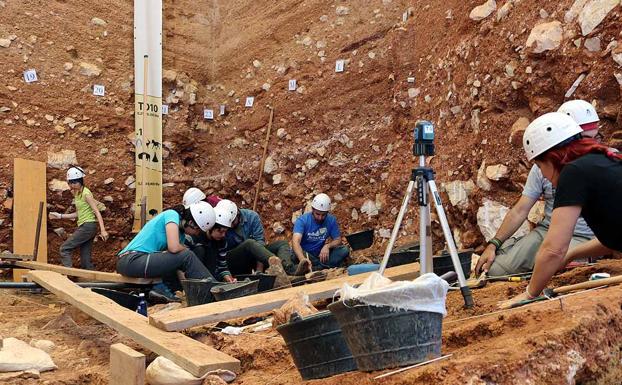 Unas 300.000 piezas han aparecido en la Gran Dolina de Atapuerca en 22 años