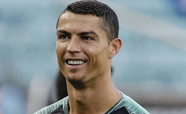 Ronaldo quiere imitar a las Kardashian