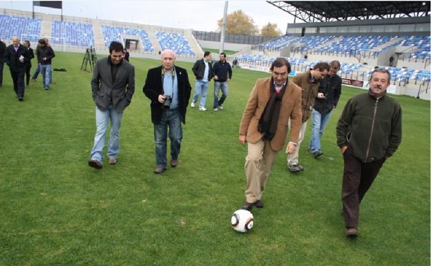 Detenido el exalcalde de Puertollano por presuntas irregularidades en las obras del campo de fútbol