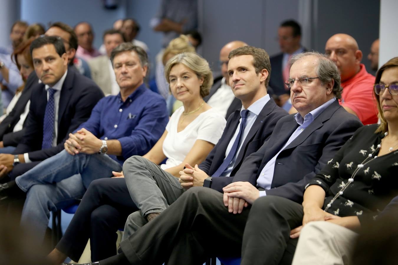 Pablo Casado se reúne con afiliados y compromisarios en Valladolid