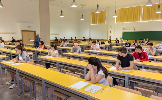 Un 82,35% de alumnos supera la convocatoria extraordinaria de la EBAU