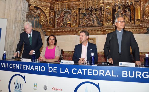 La OSCyL y una exposición de Solana inician la cuenta atrás del VIII Centenario de la Catedral