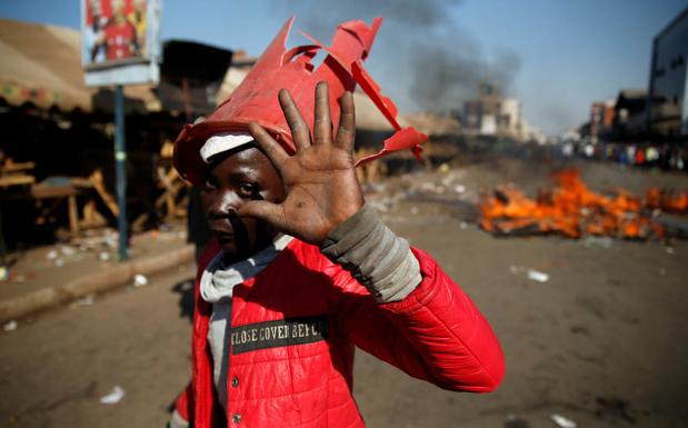 Tres muertos durante las protestas en Zimbabue tras las elecciones