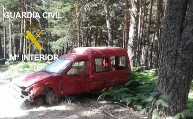 La Guardia Civil investiga a un conductor tras sufrir un accidente y dar positivo en la alcoholemia