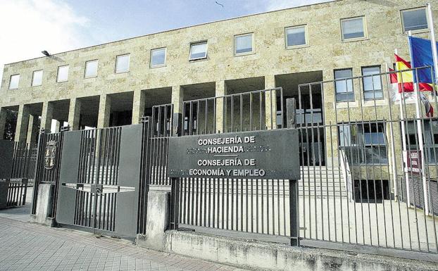 La Junta pagará unos cuatro millones por deducciones familiares del IRPF de 2014