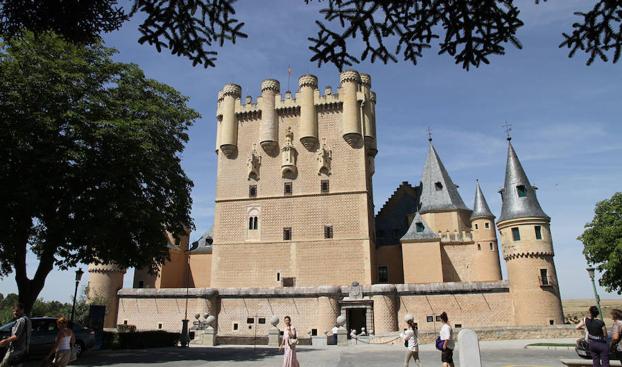 El Alcázar de Segovia bate récord de visitantes en junio y julio