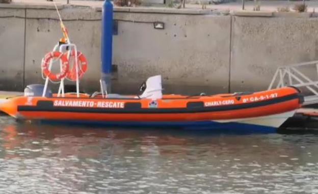 Muere ahogado un niño en Barbate tras arrastrar la corriente su colchoneta