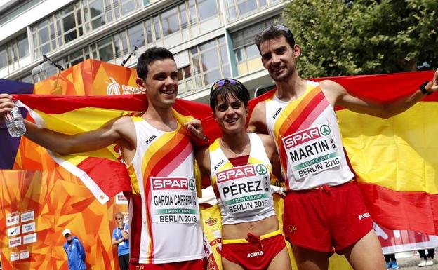 La marcha española brilla en Berlín con un histórico triplete de medallas