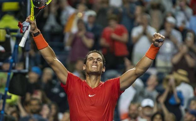 Nadal cumple y se cita con el matagigantes Tsitsipas en final de Toronto