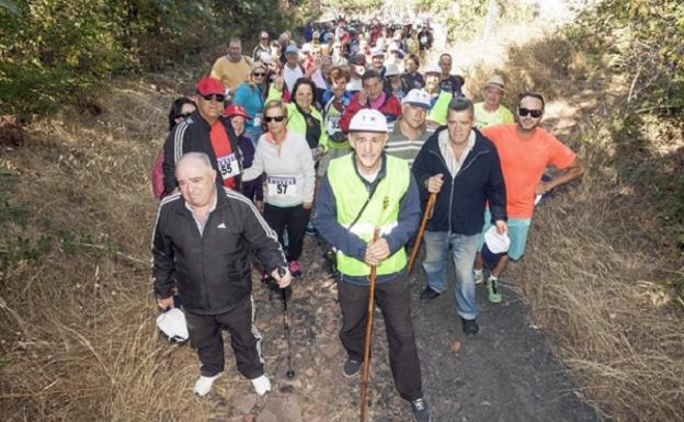 San Adrián de Juarros celebra una marcha para conocer y recaudar fondos en favor del Parkinson