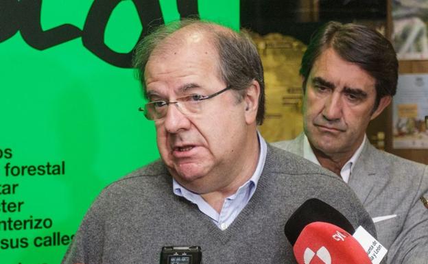 La Junta confía en alcanzar una solución a la huelga de médicos el próximo lunes