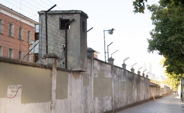 Imagina alega «la inexistencia» del título de propiedad para reclamar la parcela de Artillería