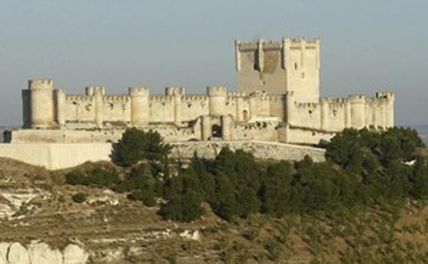 La Diputación de Valladolid reformará el Castillo de Peñafiel con una inversión de casi un millón