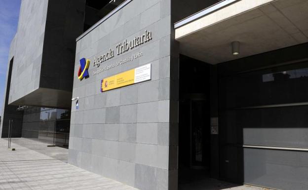 La recaudación de impuestos crece el doble en Castilla y León que en el conjunto del país