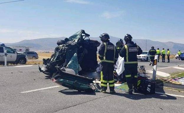 Un fallecido y un herido en una colisión múltiple en la N-110 en Ávila