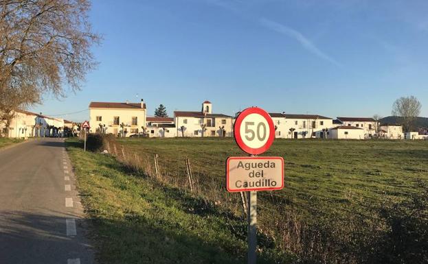 El alcalde de Águeda insiste en que su pueblo acoja los restos de Franco