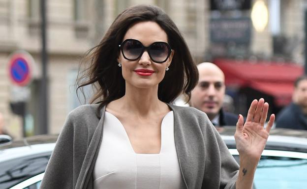 Angelina Jolie busca otro papel en el divorcio