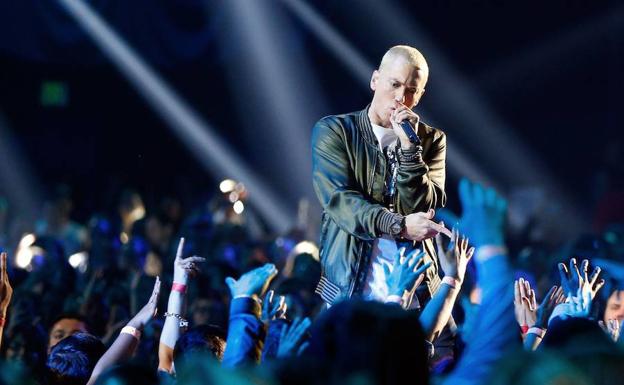 Eminem lanza por sorpresa un nuevo disco de estudio, 'Kamikaze'