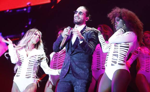 Maluma se empodera en Palencia