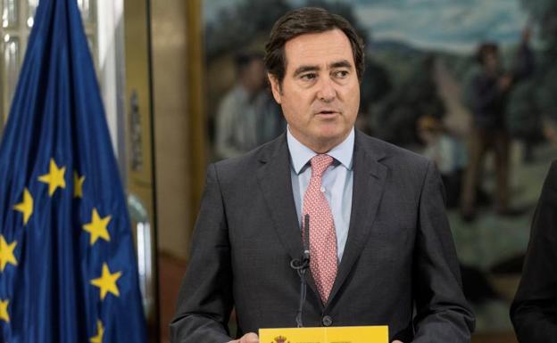 Garamendi oficializa su candidatura a la presidencia de la CEOE