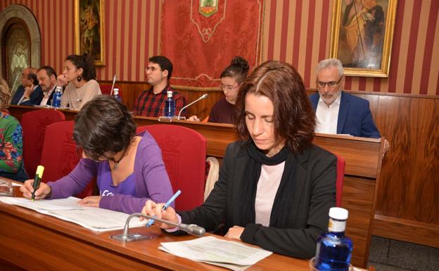 Imagina propone incluir nuevas cláusulas sociales en los contratos del Ayuntamiento