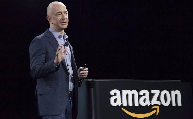 Jeff Bezos dona 1.700 millones para ayudar a personas sin hogar y fundar escuelas