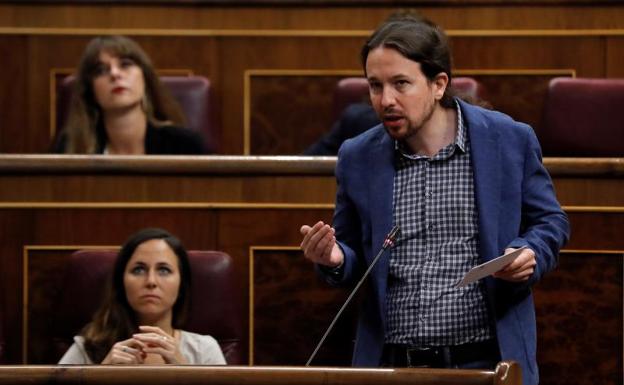 Iglesias exigirá a Sánchez paralizar la venta de armas a Arabia Saudí