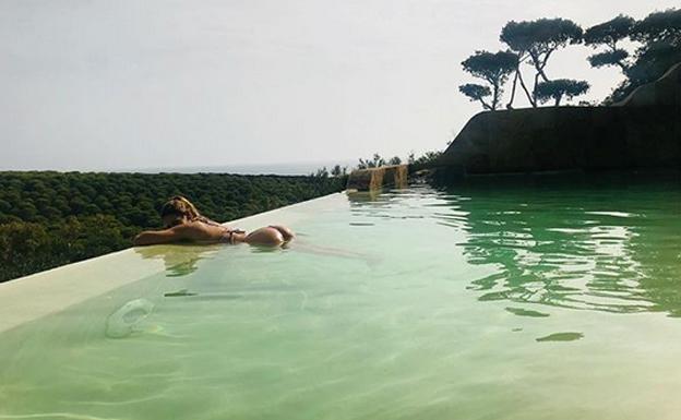 Almudena Navalón sube la temperatura en Instagram