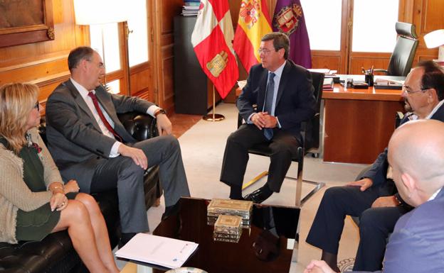 FAE y Sodebur colaboran para la dinamización empresarial del medio rural