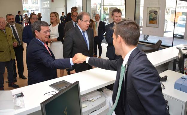 Cajaviva Caja Rural reestrena su sede central