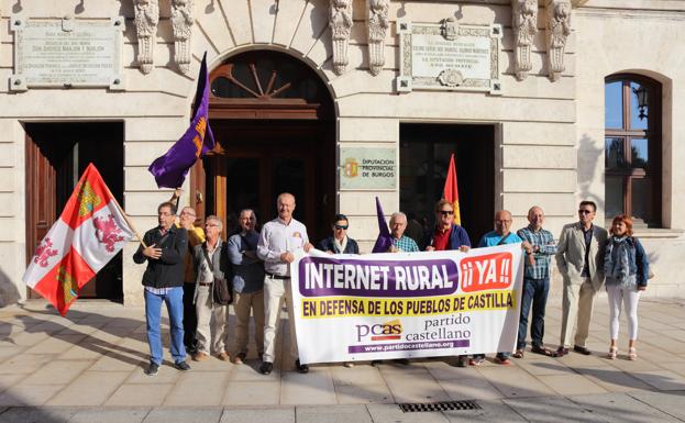 El PCAS pide implicación a la Junta y la Diputación en la cobertura del internet rural