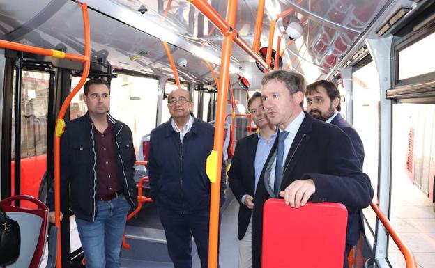 Berzosa, satisfecho con la respuesta al proyecto de modificación de las líneas de autobús