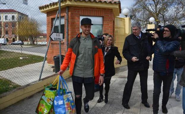 La defensa de los exjugadores de la Arandina traslada a Valladolid la demanda contra la consejera de Familia