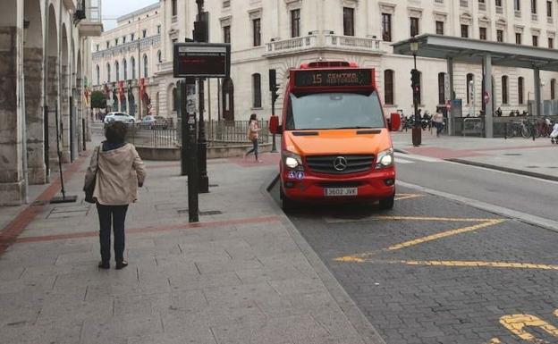 Cs solicitará a Berzosa las conclusiones del PMUS antes de abordar el cambio del mapa de autobuses