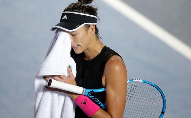 Muguruza paga su agotamiento mental