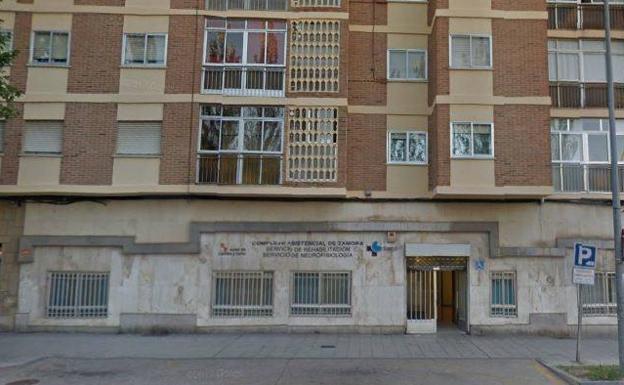 Examinan un posible caso de meningitis en un menor en Zamora