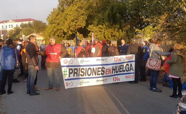 Los sindicatos convocan seis jornadas de huelga en el centro penitenciario