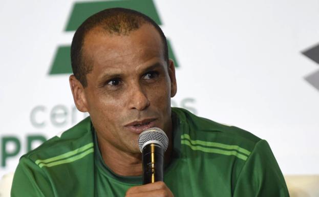 Rivaldo: «Parece obvio que no hay nadie capaz de reemplazar a Cristiano»