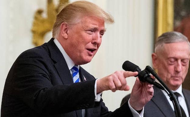 Trump planea restringir el derecho de ciudadanía