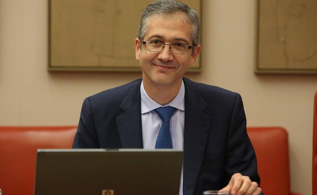 El Banco de España alerta del riesgo de no contar con una mayoría parlamentaria
