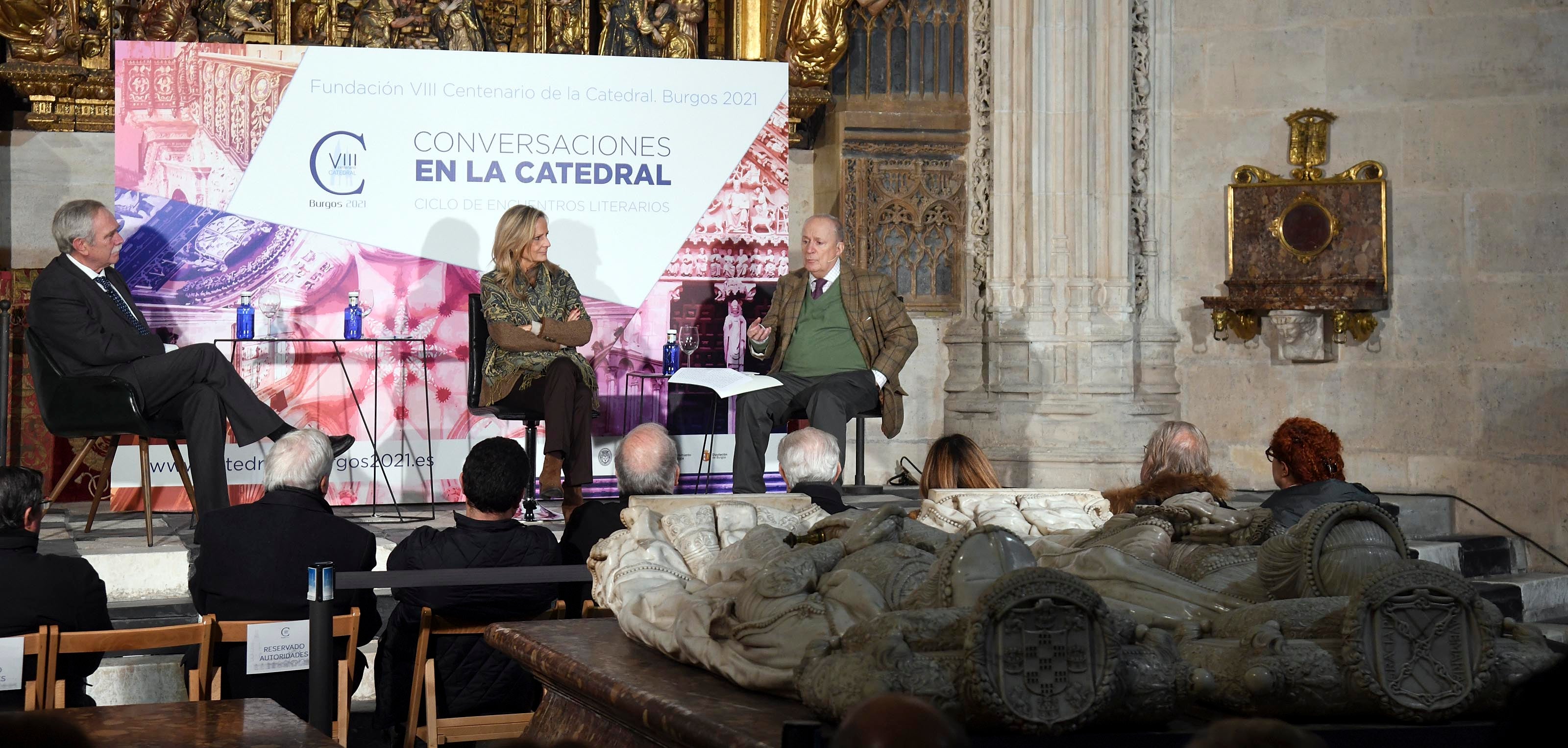 García de Cortázar asegura que 'Conversaciones en la Catedral' sirve para «fomentar el patriotismo cultural»