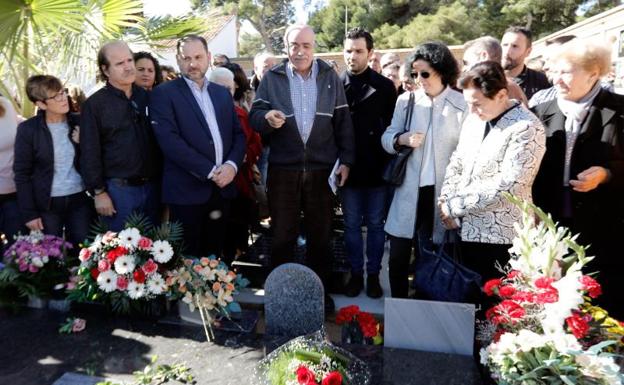 El PSOE reclama a la familia Franco «humildad» y «respeto a la patria»