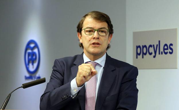 Fernández Mañueco pide al electorado de centro-derecha aglutinarse en el PP